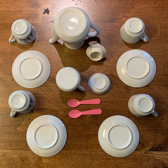 Vintage 1987 12 Piece Royal Kahla (Service for 4) Fine Porcelain Toy Tea Set - Picture 8 of 15